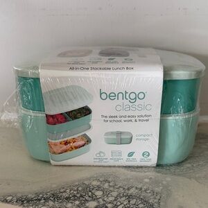 Bentgo Classic Aqua Lunch Box